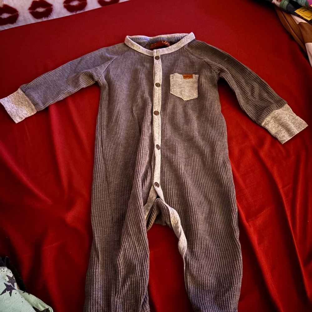 Baby Bundle!! Size 3 months!! GUC